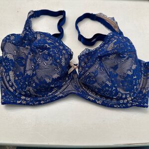 Vintage FREDERICKS OF HOLLYWOOD Bra Blue Lace  34D Excellent cond. Mm83